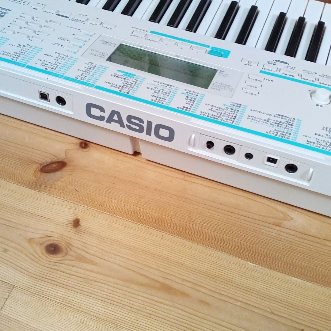 CASIO LK-228 カシオ 電子ピアノ 光ナビゲーションキーボード 純正スタンド付