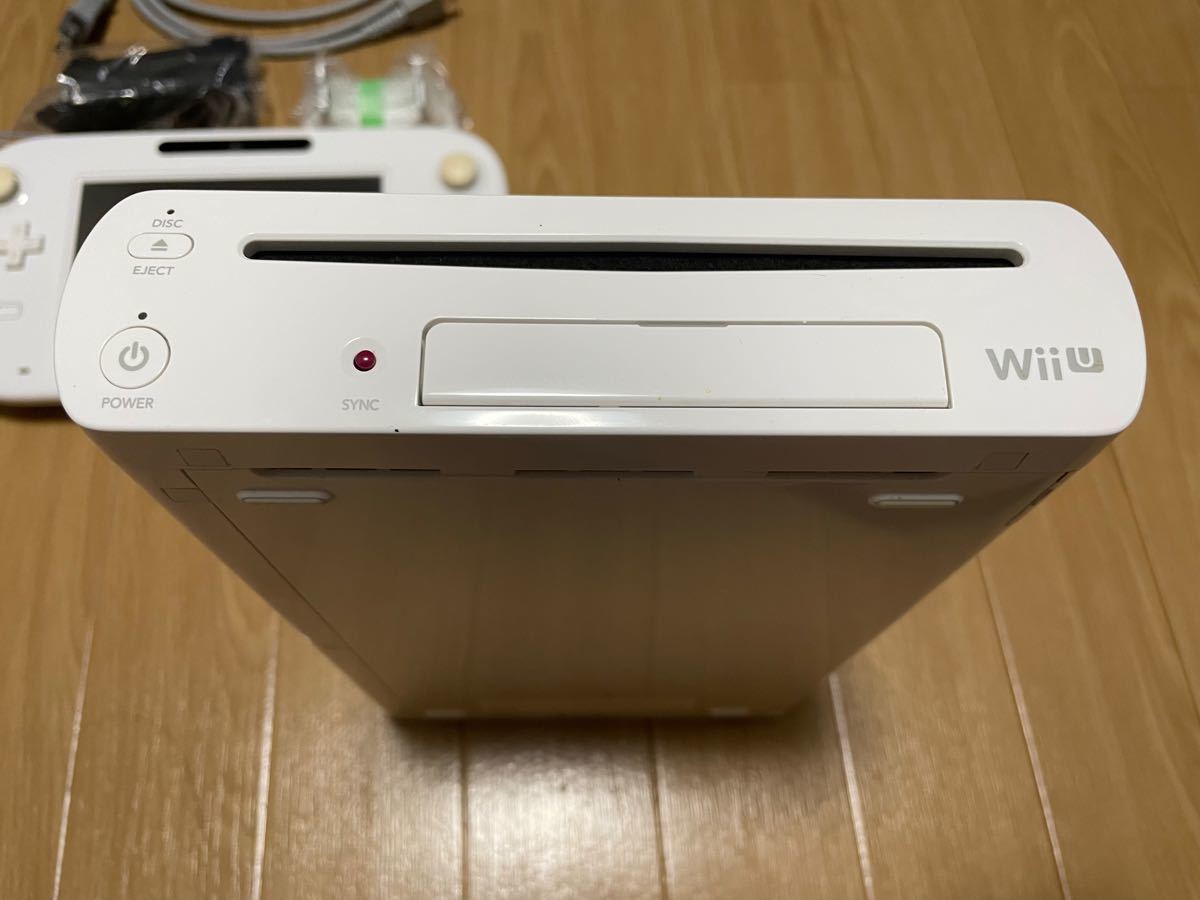 WiiU プレミアムセット　32GB 動作確認済み　オマケ付き　付属品完備