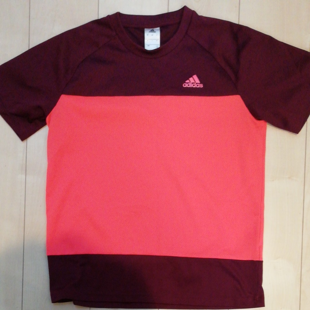 半袖Tシャツ  adidas