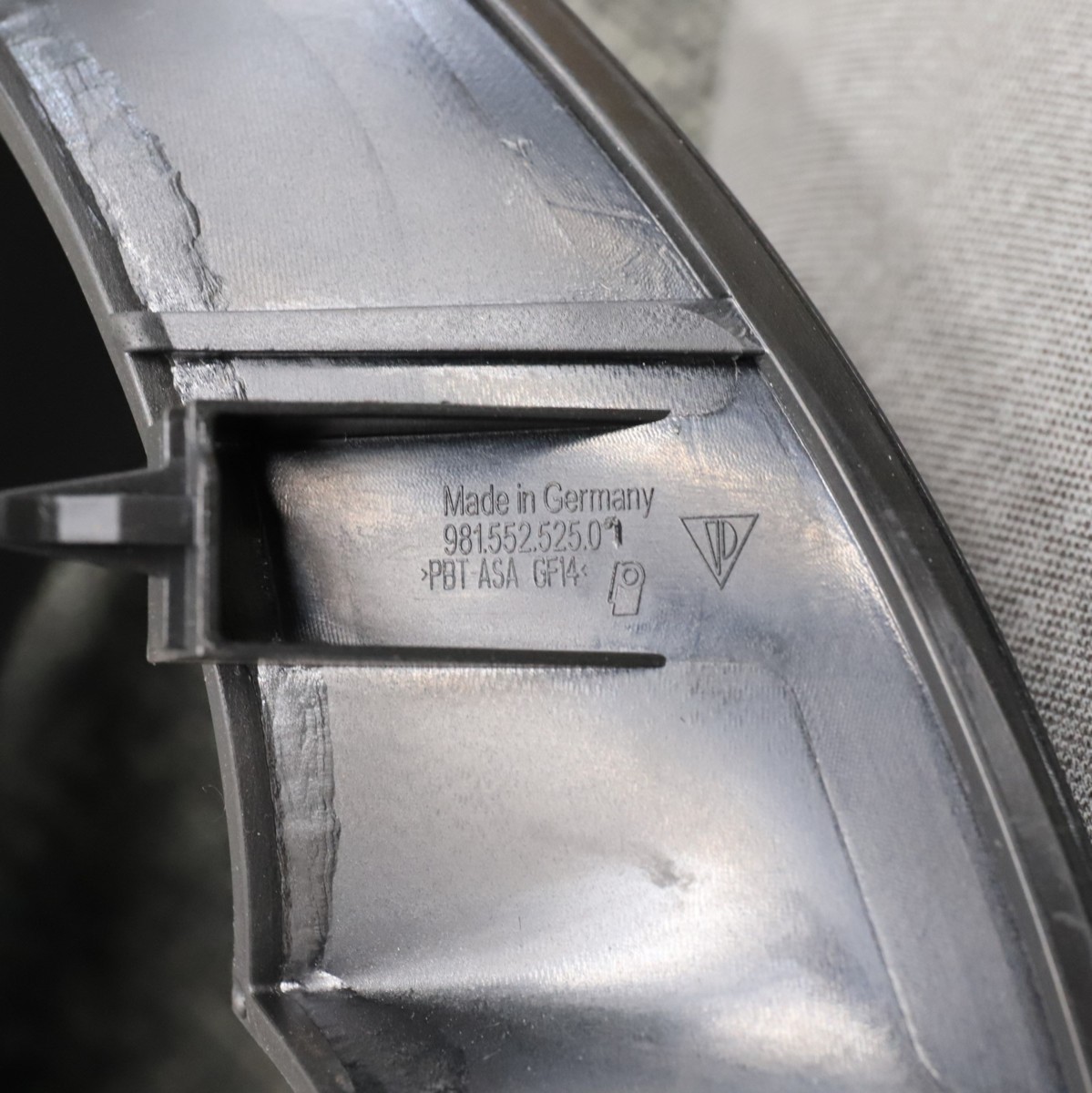 [P-13]ポルシェ 981 Cayman ケイマン GT4 メーターフードパネル Speedometer cover 中古_画像6