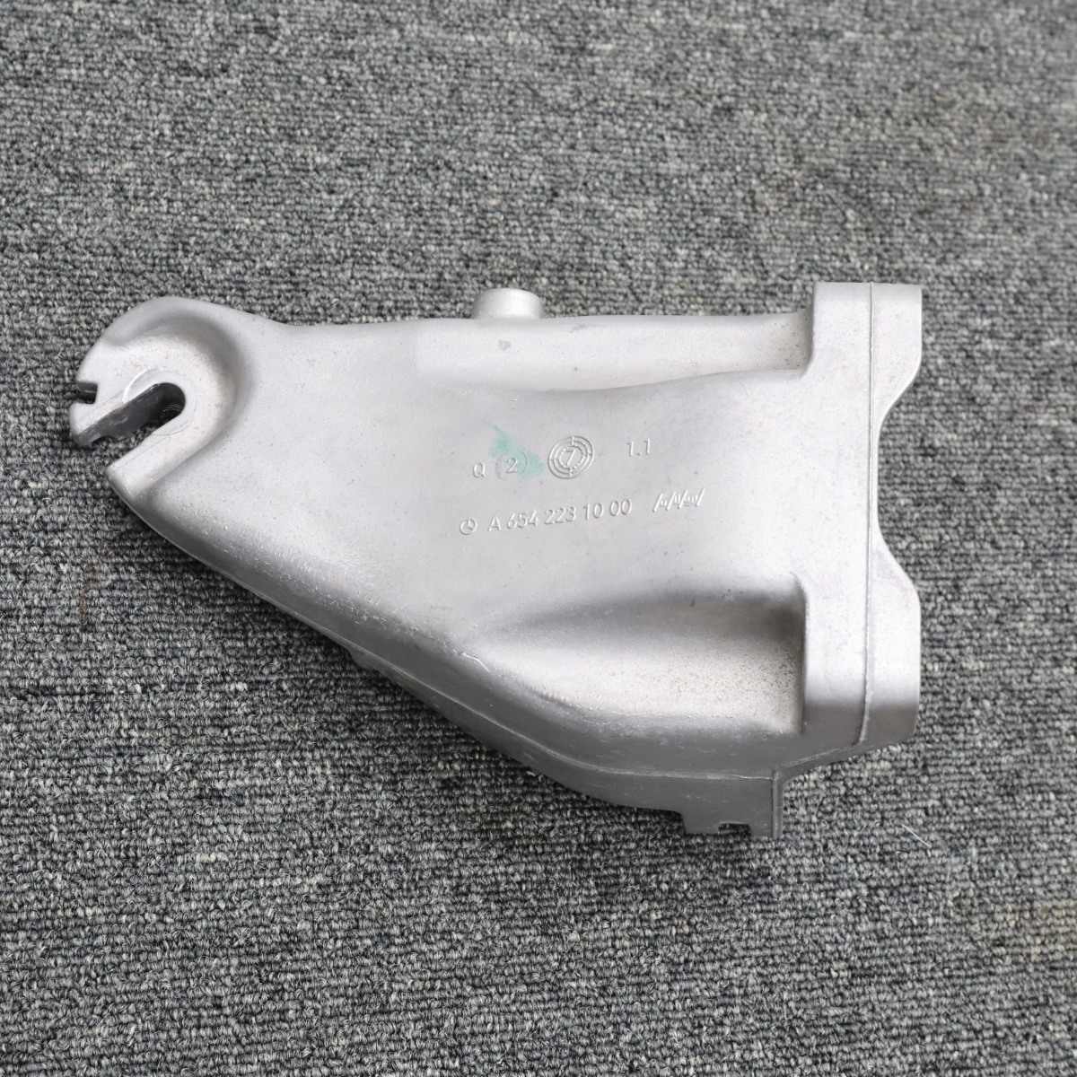 [M-18] Benz W213 E53 AMG engine mount right side A6542231000 C257 inspection :E200 E300 E63 used 