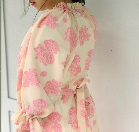  new goods maturely floral print Jaguar do maxi coat One-piece Vintage manner gown pink inset .a Lee BEAMS BOY