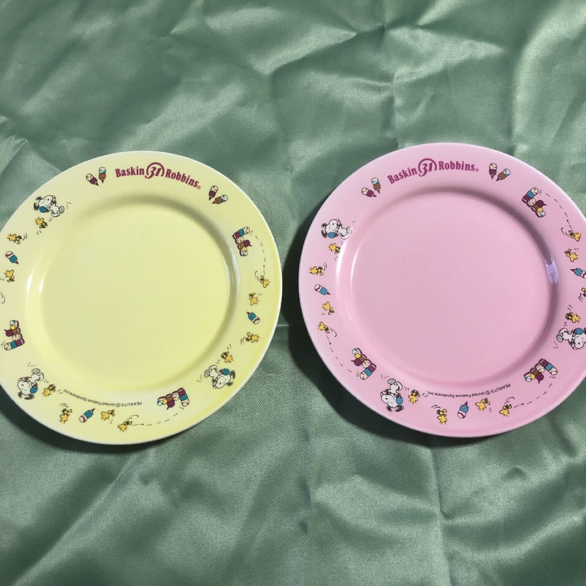 スヌーピー&ウッドストック 31アイスクリーム 非売品 プレート 2枚