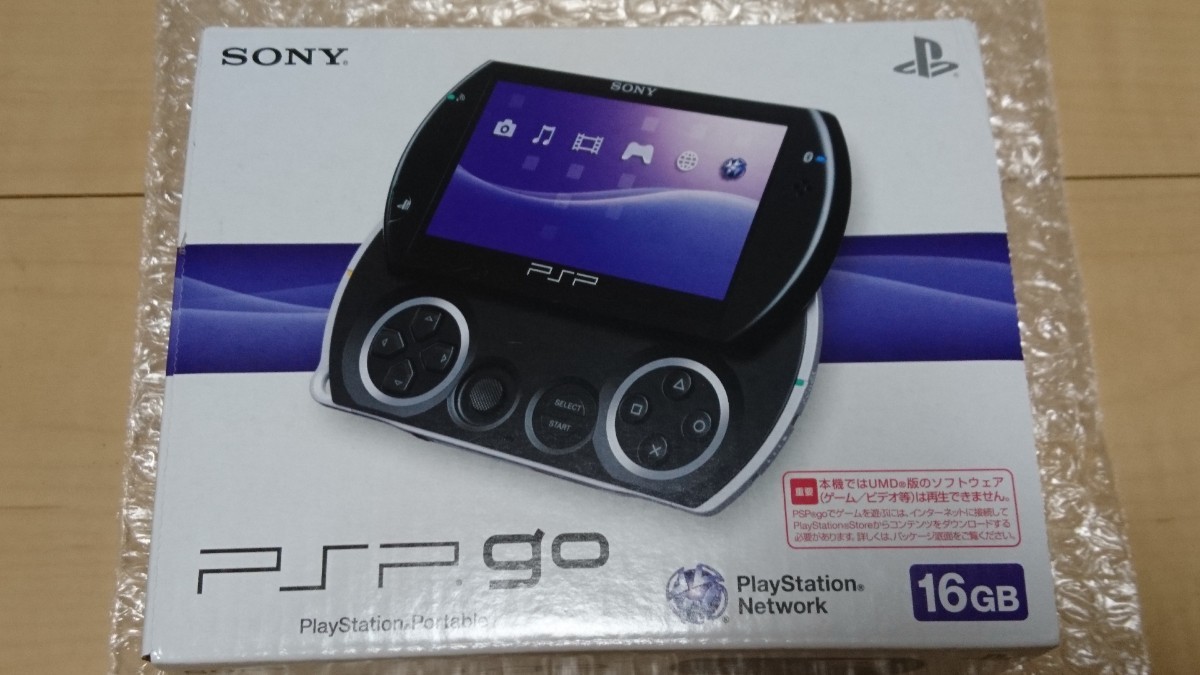 美品 ソニー PSPgo 本体 M2メモリーカード16GB 専用ケース付属 テレビ