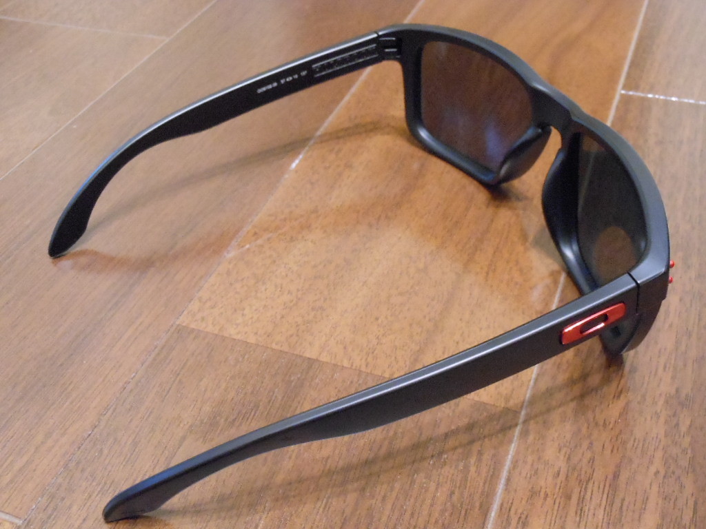 □希少・未使用! OAKLEY HOLBROOK POSITIVE RED IRIDIUM □希少・未使用! OAKLEY HOLBROOK POSITIVE RED IRIDIUM