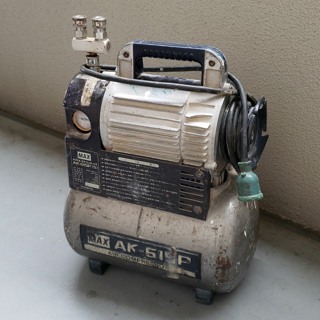 マックス(MAX)エアコンプレッサー AK-615P 中古|Yahoo!フリマ マックス(MAX)エアコンプレッサー AK-615P 中古|Yahoo!フリマ