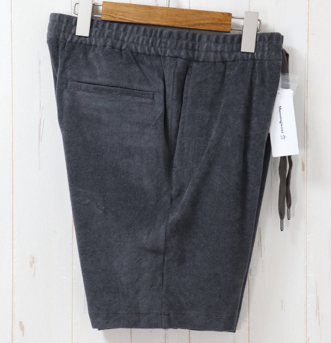 定価25 300円 マンシングウェア【84-94】パイル地 STRETCH ショート
