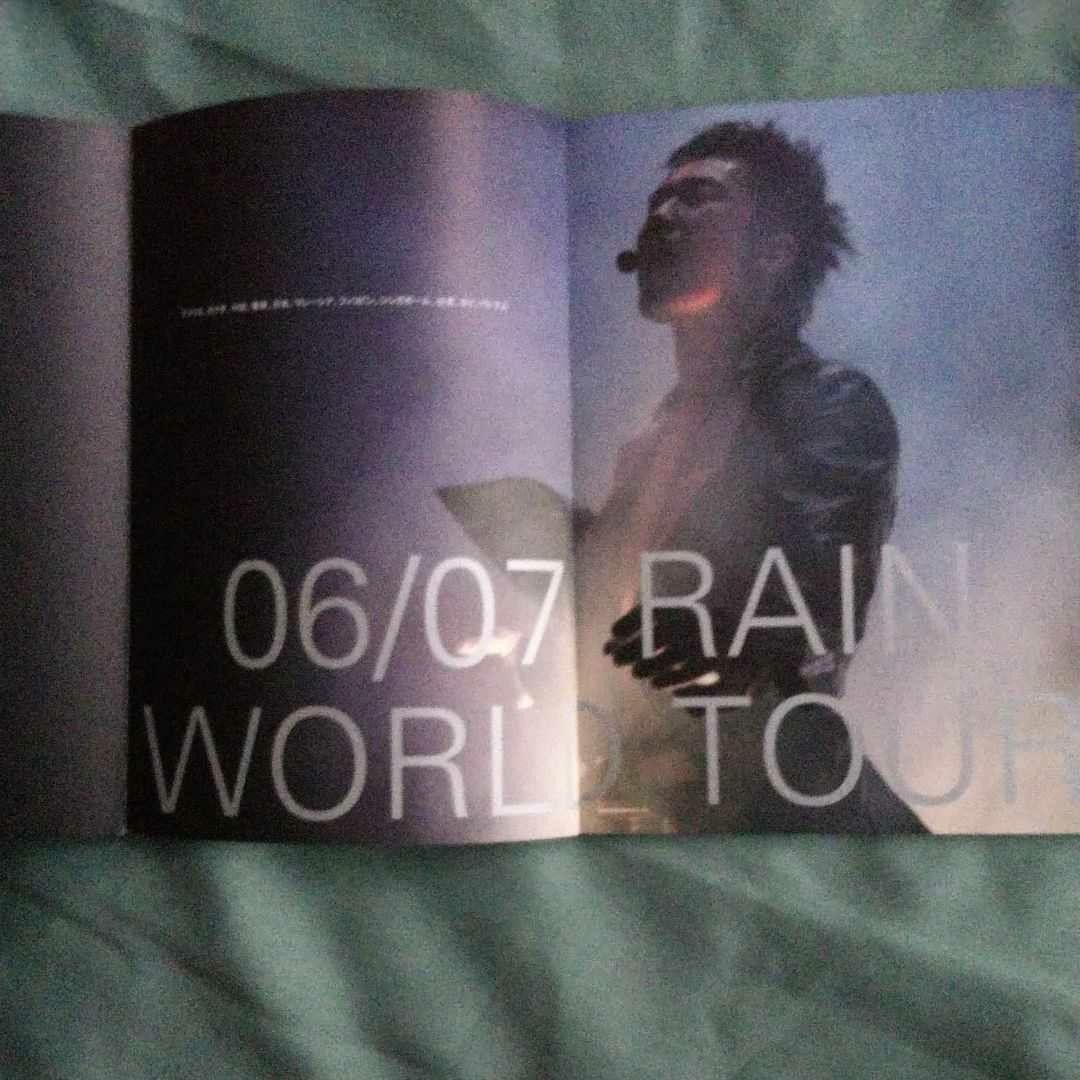 　RAIN（ピ）2007年ワールドツアーパンフレット写真集
