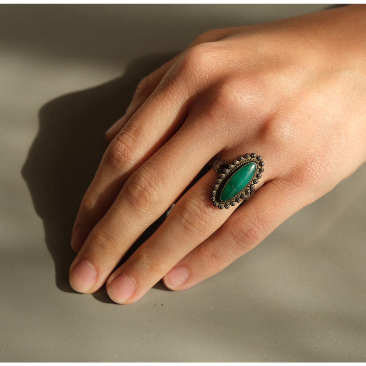 超希少!Vintage 1960’s Navajo Sterling Silver Green Turquoise Ring DOUBLE RL MADE IN USAナバホビンテージターコイズシルバー8号