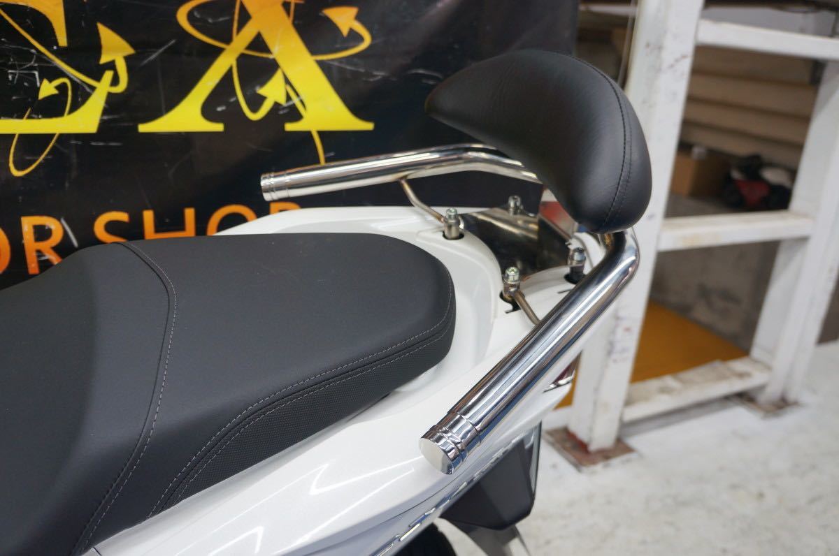 大人の上質 PCX125 全年式対応 バックレスト付タンデムバー PCX160 ...