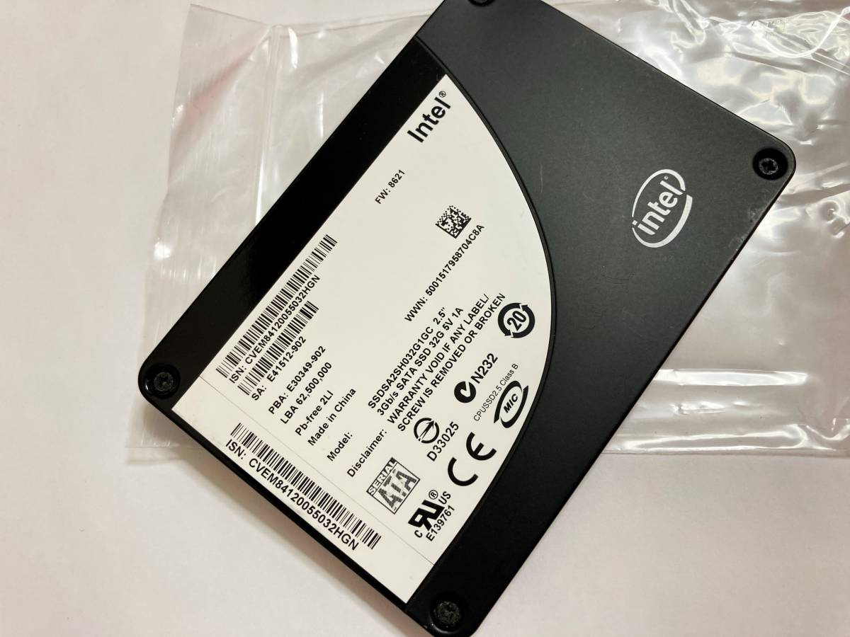 Intel X25-E 2.5インチ SATA SSD 32GB SLC チップ 高耐久
