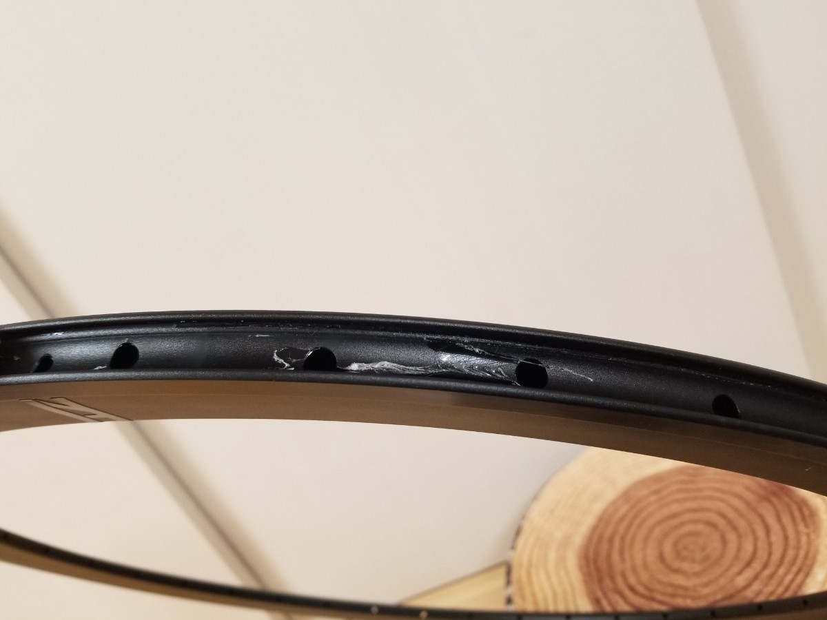 H PLUS SON SL-42 SUPERLITERIM リム 36H ピスト ディープリム H PLUS SON SL-42 SUPERLITERIM リム 36H ピスト ディープリム