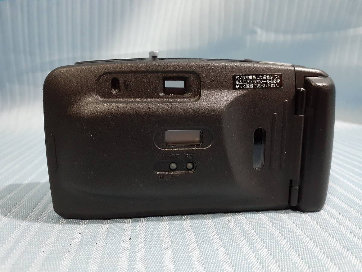 ♪♪送料無料！ジャンク　フィルムカメラ　RICOH　LX-33ｓW　コンパクトカメラ　8009-A1A389♪♪_画像4