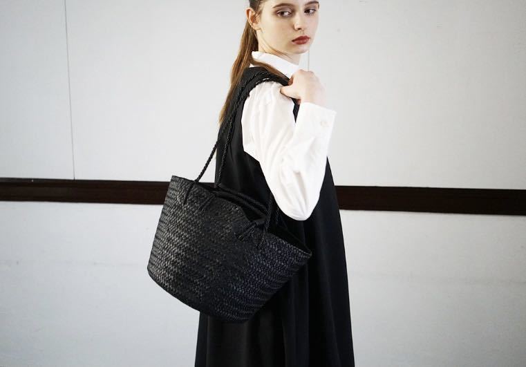 即完売　希少　Aeta アエタ　LEATHER BASKET M + SHOULDER BLACK 黒　編みバッグ かごバック カゴバッグ トートバッグ 小物入れ