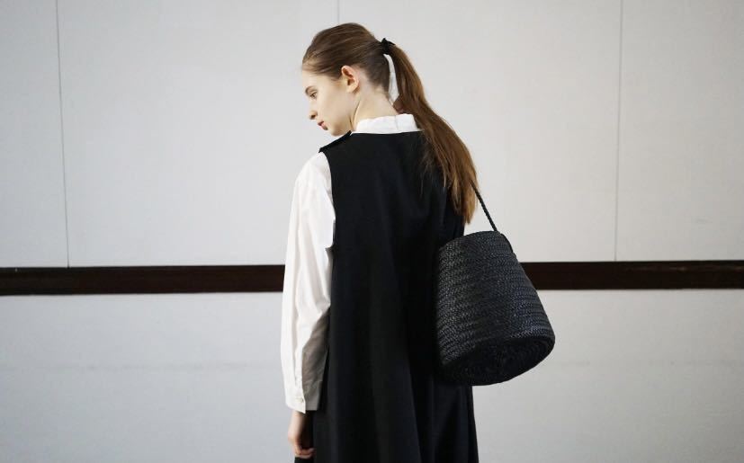 即完売　希少　Aeta アエタ　LEATHER BASKET M + SHOULDER BLACK 黒　編みバッグ かごバック カゴバッグ トートバッグ 小物入れ