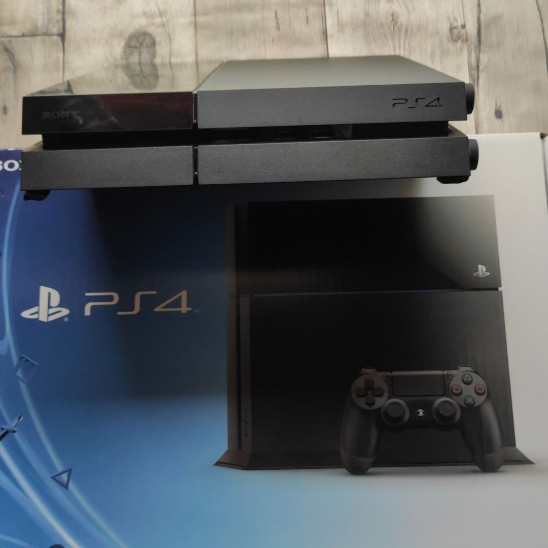 PS4 PlayStation4 本体中古機(正常動作確認済)