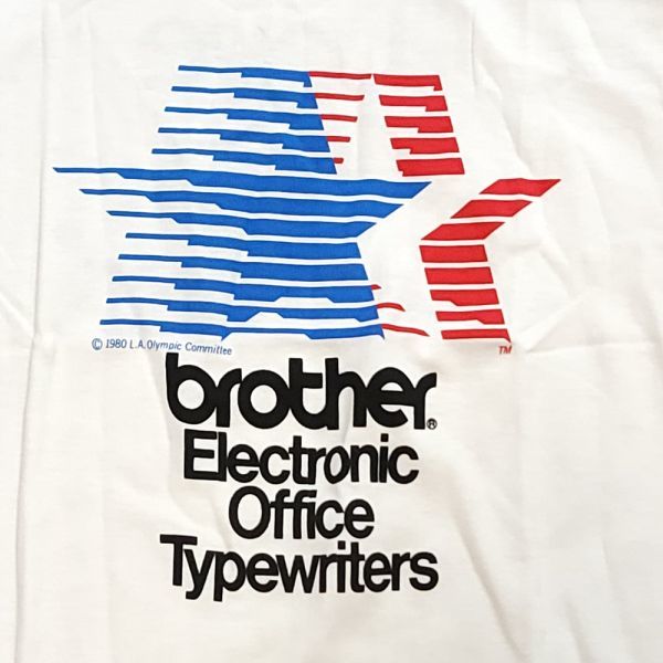 26●b118◎【Mサイズ】当時物 未使用 ブラザー工業 1984年 ロサンゼルス オリンピック 記念 Tシャツ 半袖 brother タイプライター_画像2
