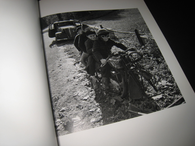 【写真集/図禄】ロバート・キャパ/Robert Capa『 CAPA&CAPA 写真展』1990年_画像8