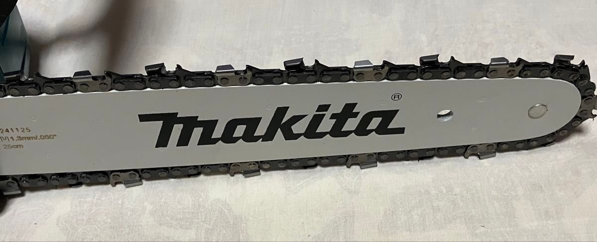 マキタ makita 250mm 充電式 チェンソー MUC254DWF 展示在庫品｜Yahoo 
