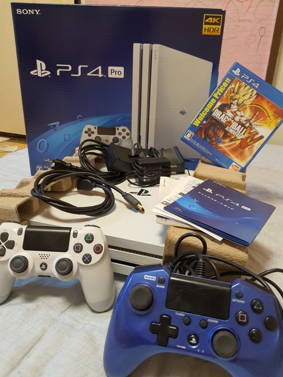 PS4 Pro CUH-7200B B02グレイシャーホワイト 外箱有 PlayStation4