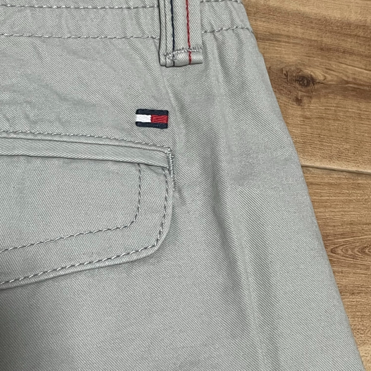 【 TOMMY HILFIGER 】トミーヒルフィガー USA正規品 カーゴショートパンツ ストリート ポケット付き 100％コットン グレージュ 〈W42〉_画像4