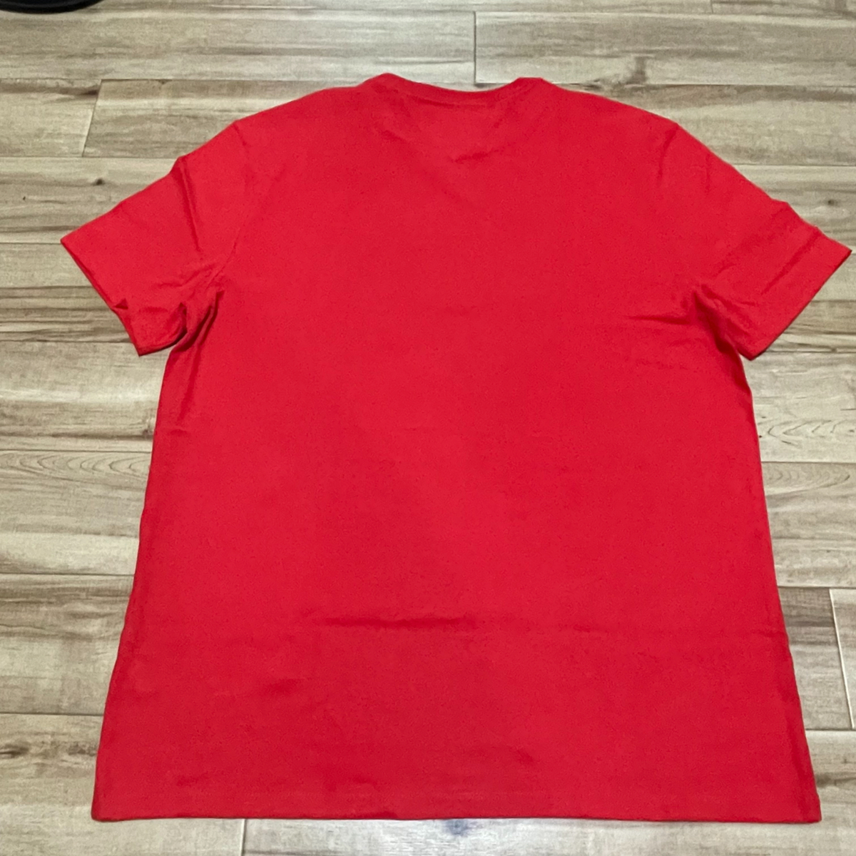 L 【USA正規品】 トミージーンズ TOMMY JEANS ベーシック 半袖 Tシャツ ワンポイント 刺繍ロゴ 赤 アメリカンカジュアル 綿100%_画像5