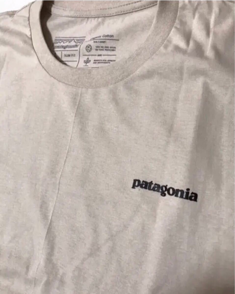 新品 patagoniaパタゴニア 半袖Tシャツ P-6LOGOライトカーキXL