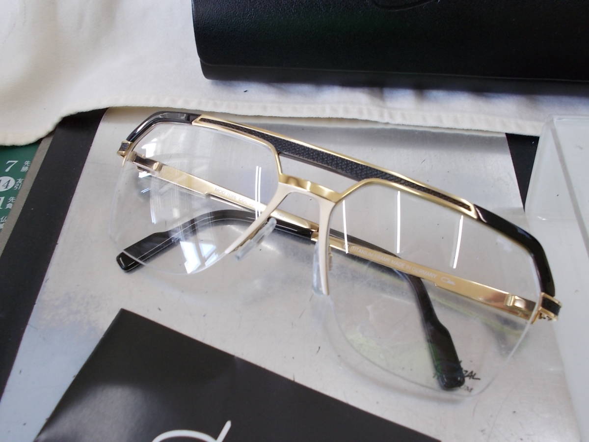 ヤフオク! - CAZAL カザール ティアドロップ チタン 眼鏡フレーム...