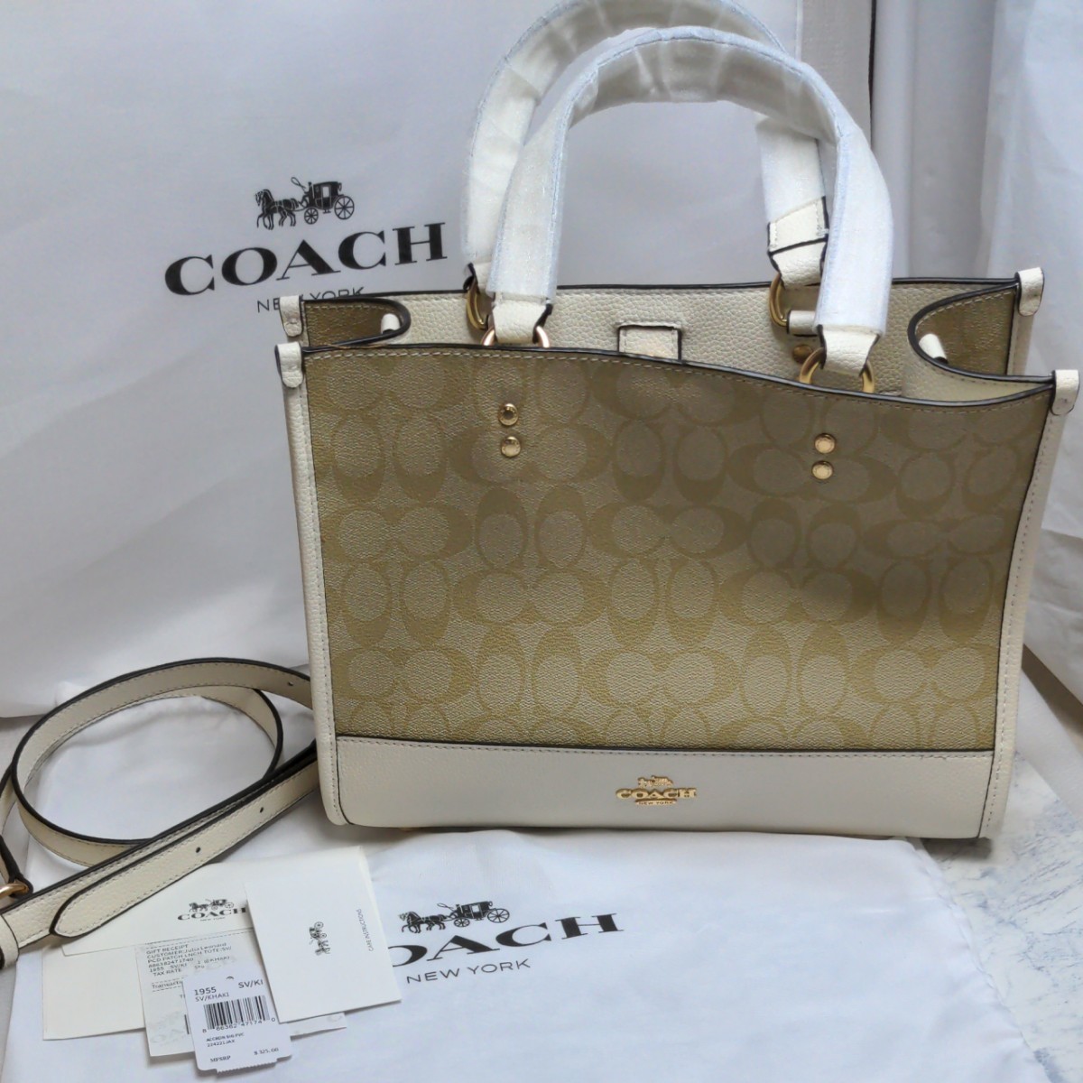 コーチ　COACH トートバッグ　ショルダーバッグ　シグネイチャーホワイト/ベージュ　かわいいバッグ　新品未使用