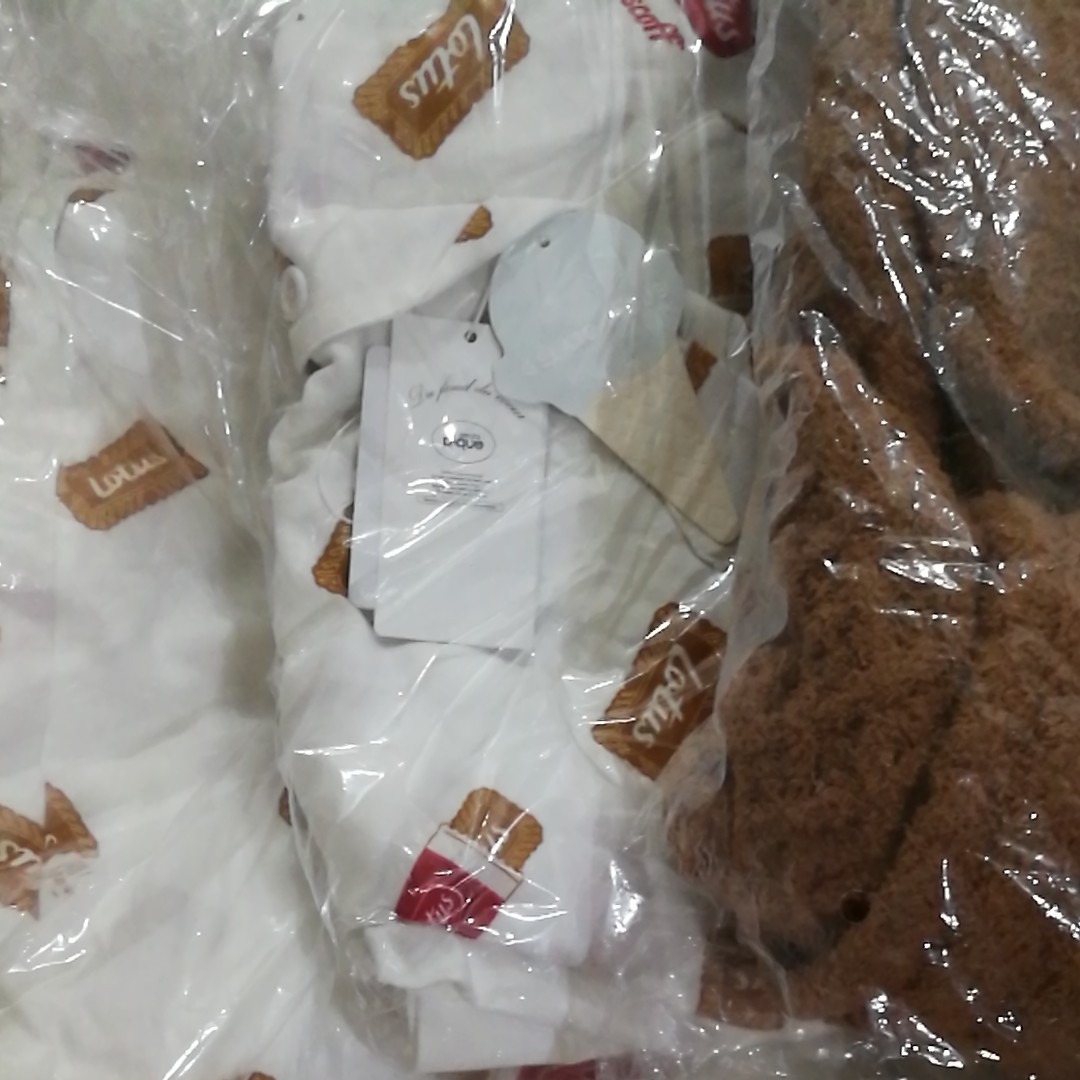 ジェラートピケ gelato pique ロータスコラボ Lautus お菓子 ジェラートピケ gelato pique ロータスコラボ Lautus お菓子