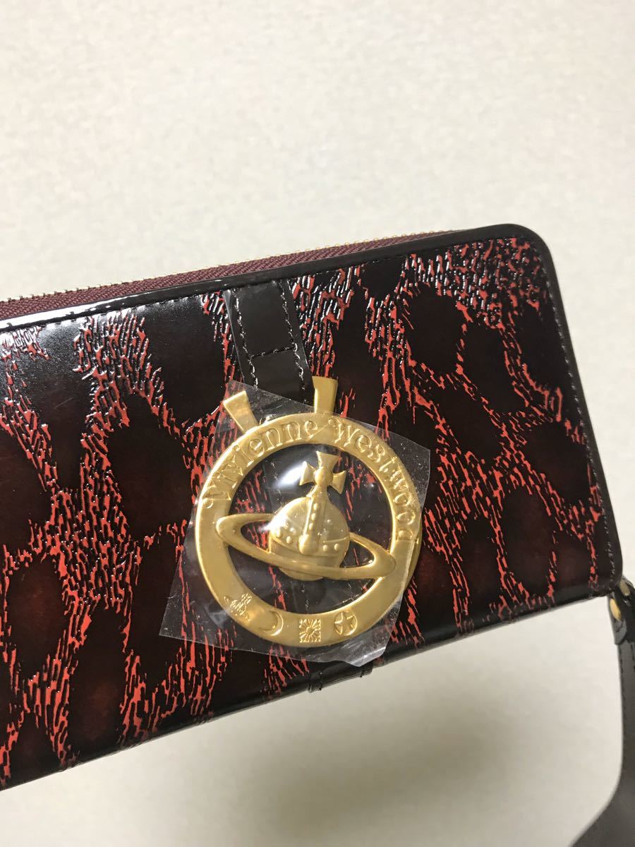 新品☆ヴィヴィアンウエストウッド 長財布 ラウンドファスナー長財布