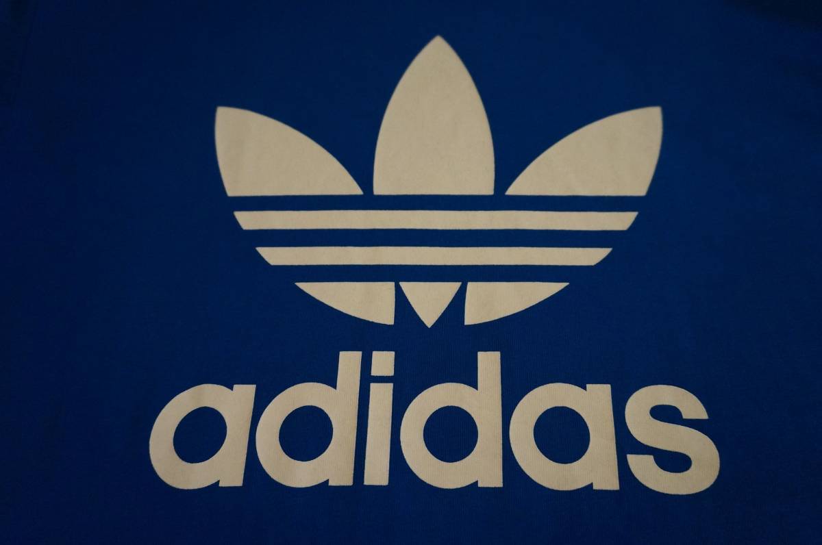 Paypayフリマ アディダス オリジナルス Adidas Originals 青 ブルー 白 ホワイト トレフォイルマーク デカロゴ プリント 半袖 Tシャツ S