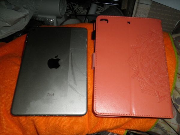 iPad mini 4 Wi-Fi 16GB silver MK6K2JA + orange case set_画像2