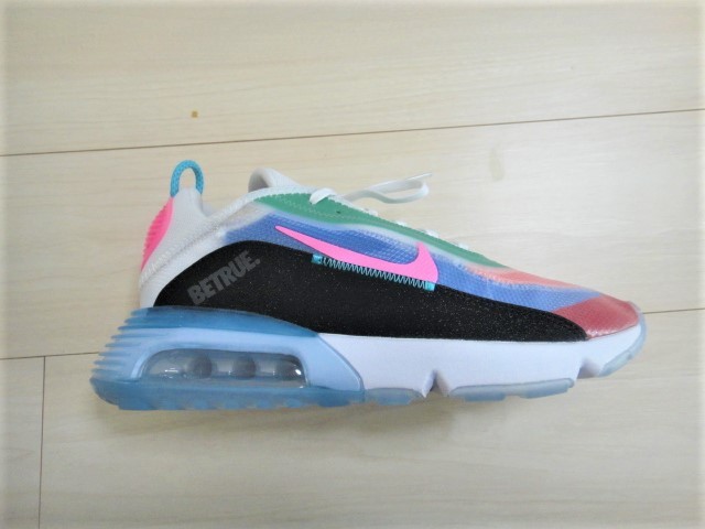 ★新品　NIKE AIR MAX 2090 BETRUE ナイキ　エアマックス　2090　ビートゥルー　★レインボーカラー　★10ハーフ_画像1