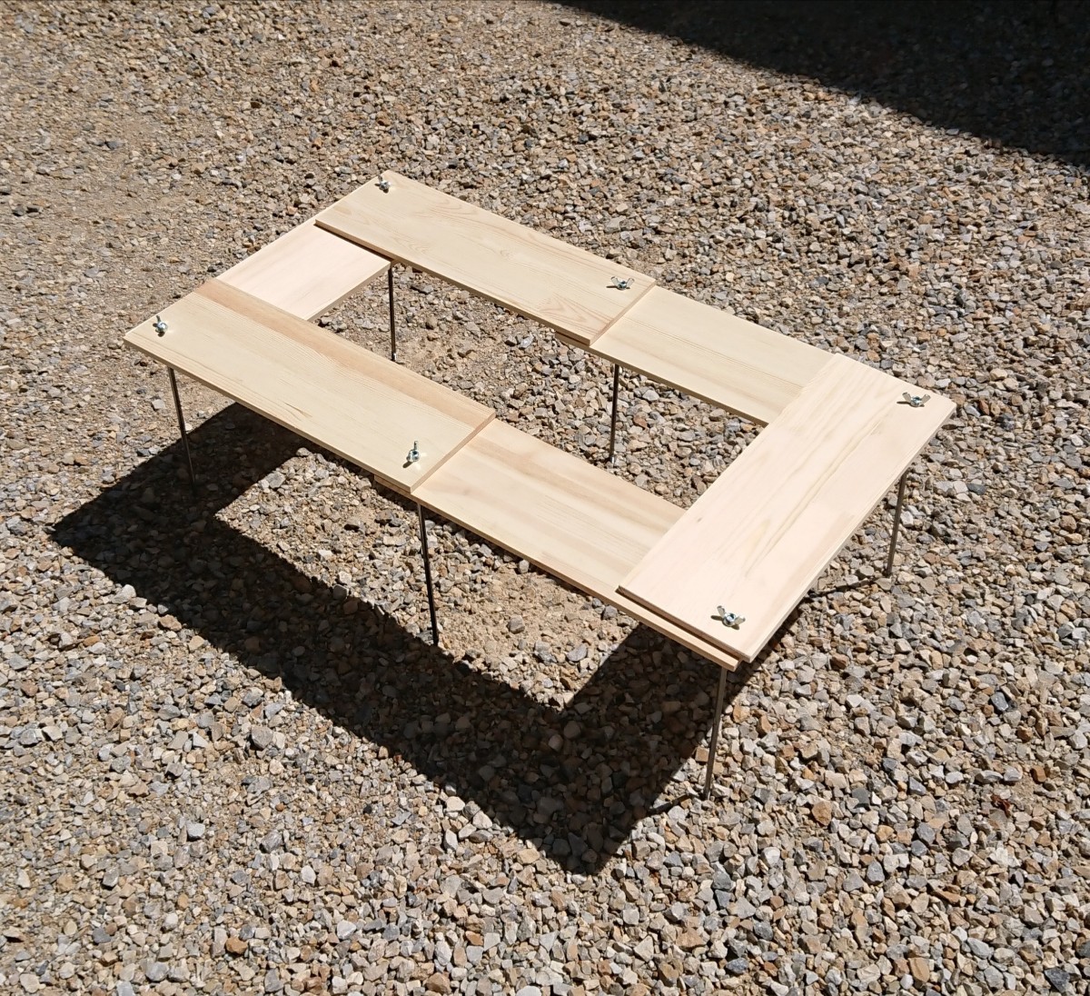 BBQ 焚き火テーブル 76×76cm 【組立簡単、軽量、収納コンパクト】