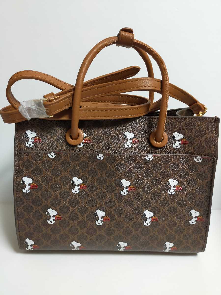  prompt decision! complete sale goods!PEANUTS horizontal shoulder bag ( Snoopy ) collaboration ....[ dark brown ] width square type handbag 2way bag 