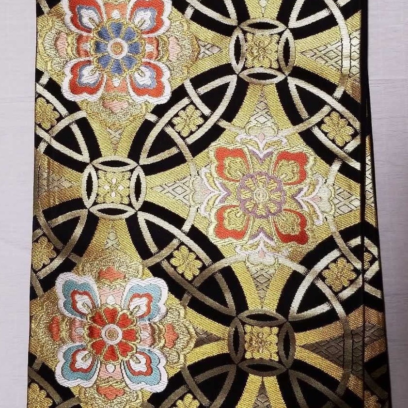 新品・お仕立て上がり 』西陣『白寿苑』仲間由紀恵着用柄高級 新品・お仕立て上がり 』西陣『白寿苑』仲間由紀恵着用柄高級