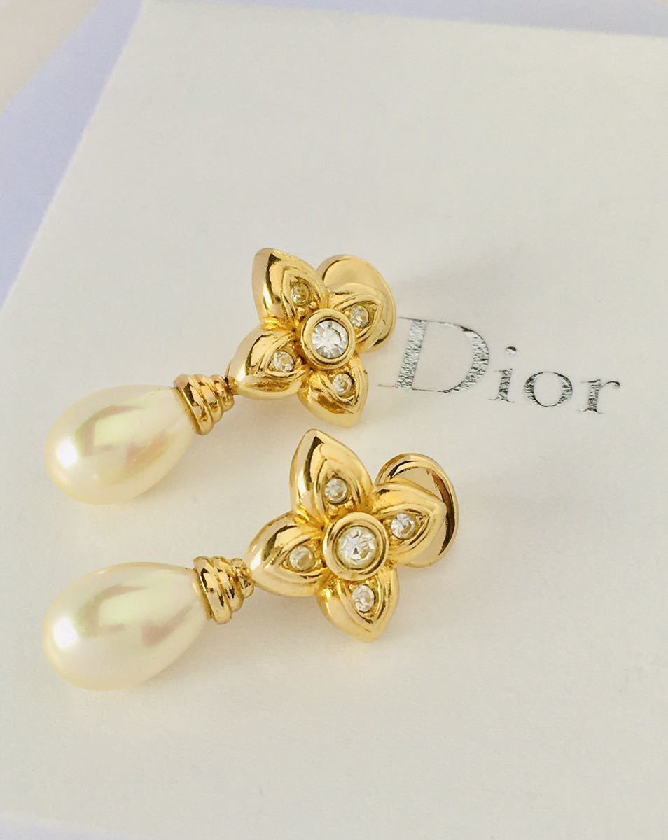 希少・美品◎Christian Dior クリスチャン・ディオールフラワー