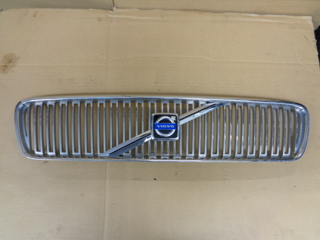  Volvo V50 CBA-MB5244 original front grille 