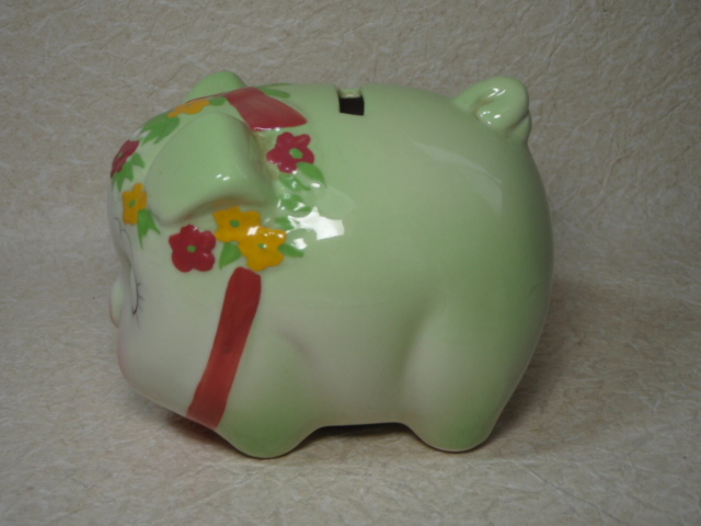 7a670-3 小豚の貯金箱 陶器製 ブタさん レッドリボン カワイイ 未使用品_画像2