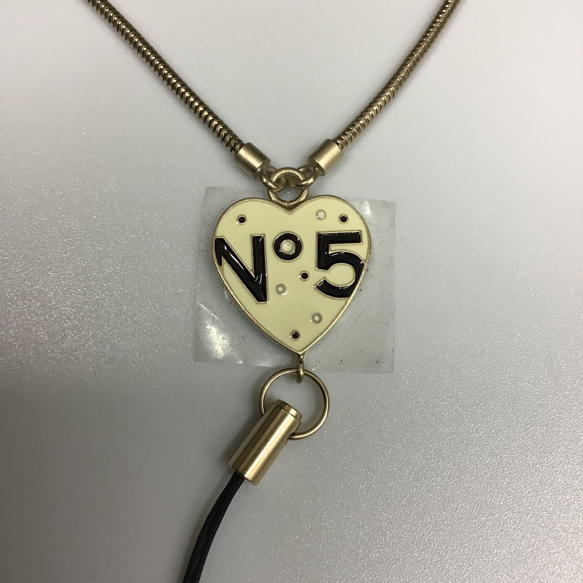 中古美品 シャネル ストラップ バッグチャーム NO.5 ハート CHANEL