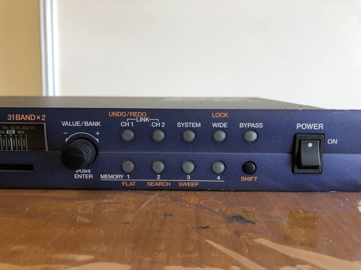 Roland ローランド SRQ-2031 デジタルイコライザー Roland ローランド SRQ-2031 デジタルイコライザー