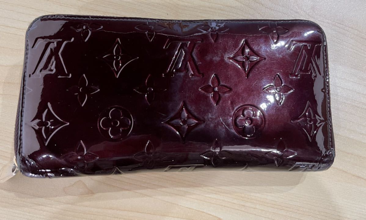 LOUIS VUITTON(ルイヴィトン) モノグラム 長財布& キーホルダー LOUIS VUITTON(ルイヴィトン) モノグラム 長財布& キーホルダー