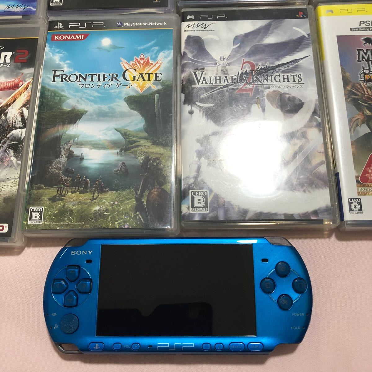 PSP-3000 本体　ホワイト　ソフト多数　付属品 PSP本体 ソフト