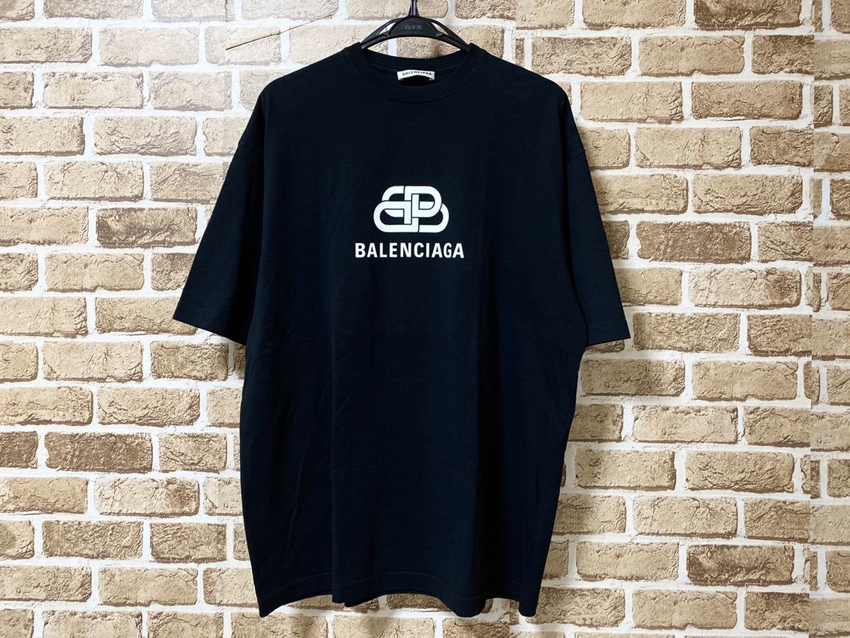 美品 BALENCIAGA バレンシアガ フロント新ロゴTシャツ 黒 ブラック