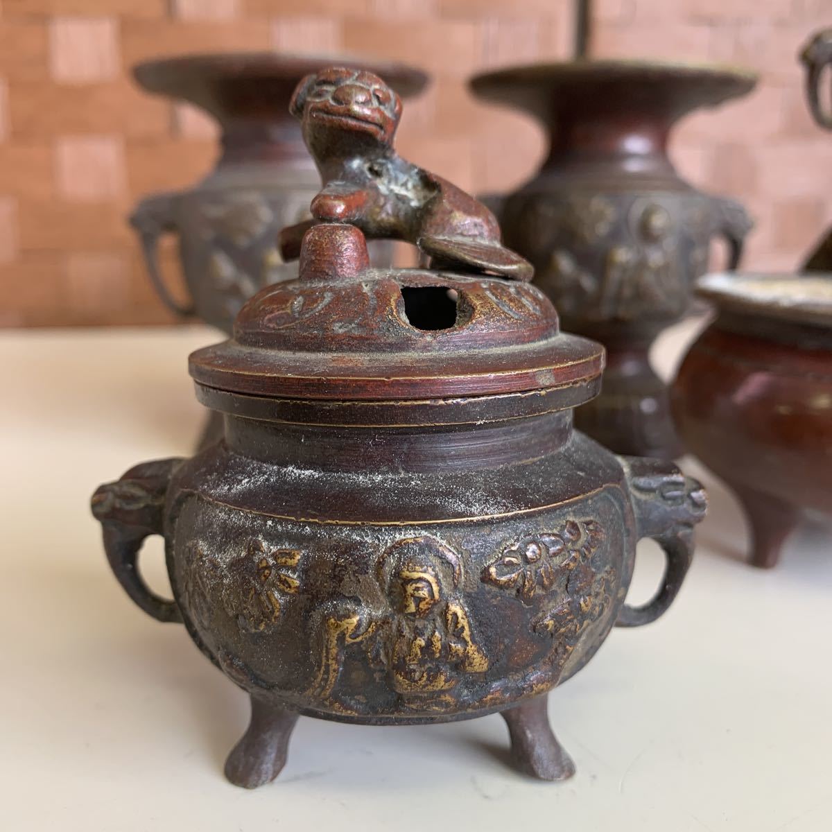 Yahoo!オークション - 【長期保管品】仏具 宗甫造 香炉 花立 Yahoo!オークション - 【長期保管品】仏具 宗甫造 香炉 花立