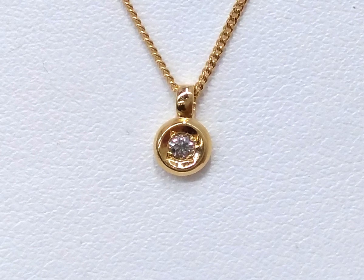誕生日プレゼント K18　ダイヤモンド0.05ct　ネックレス　約36＋4cm　2.2g イエローゴールド