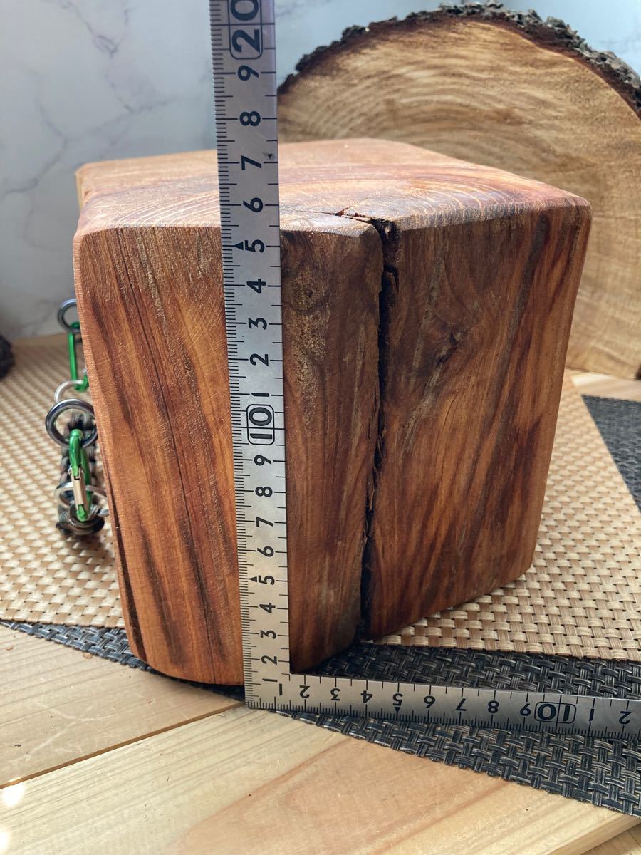 薪割り台Ｎo233 欅