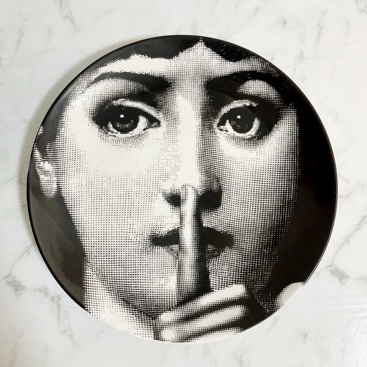 Fornasetti フォルナセッティ モチーフ プレート 皿 アート Fornasetti フォルナセッティ モチーフ プレート 皿 アート