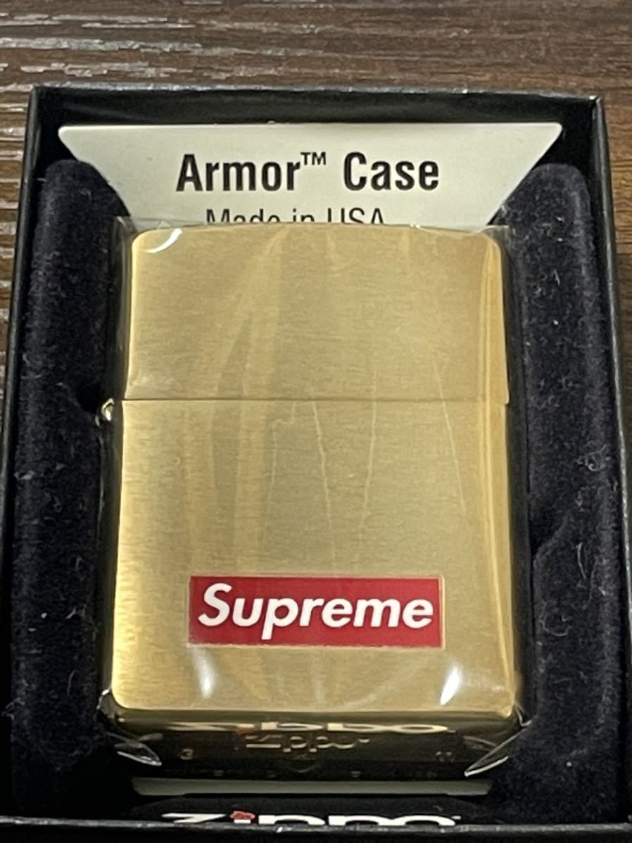 zippo シュプリーム ゴールド アーマー GOLD solid brass 希少品 2011年製 ソリッドブラス ボックスロゴ ケース 保証書_画像1